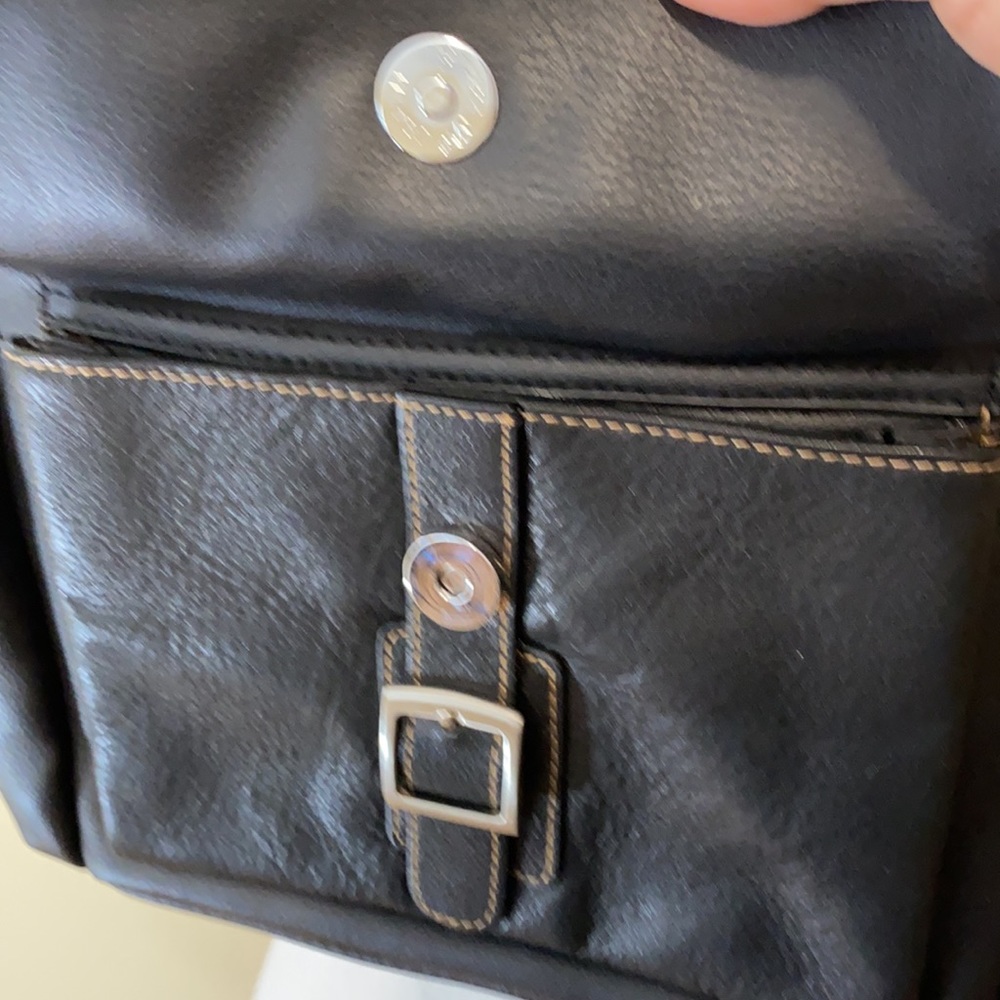 Vintage Leather Backpack - Picture 3 of 6